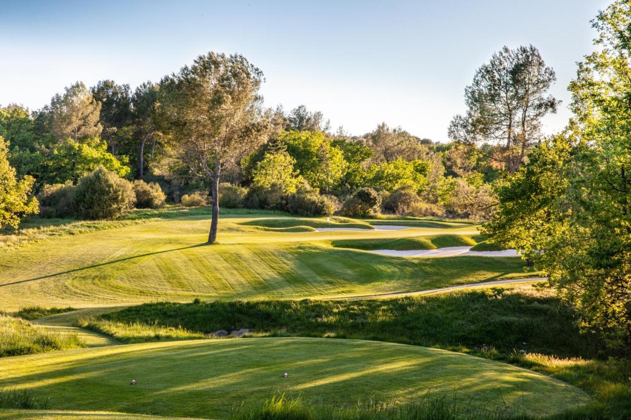 Terre Blanche Hotel Spa Golf Resort Tourrettes Extérieur photo