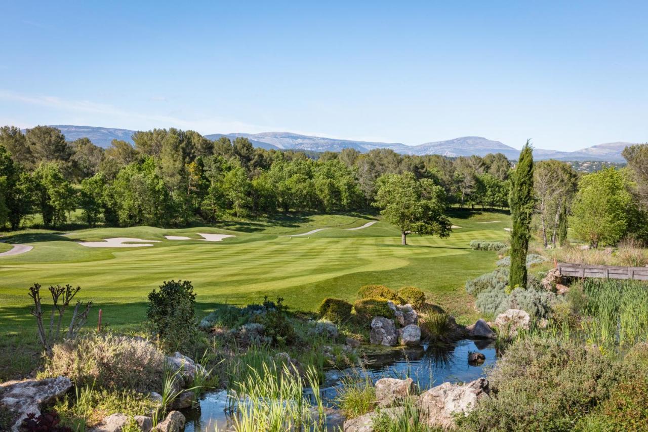 Terre Blanche Hotel Spa Golf Resort Tourrettes Extérieur photo